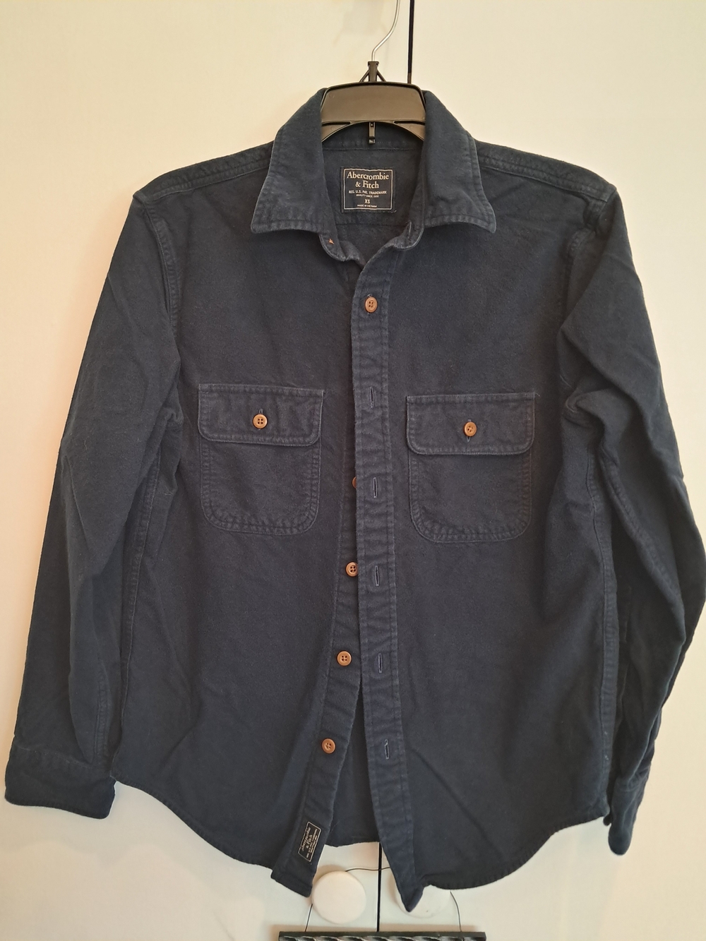 Abercrombie & Fitch Men's Navy Button-Up Shirt